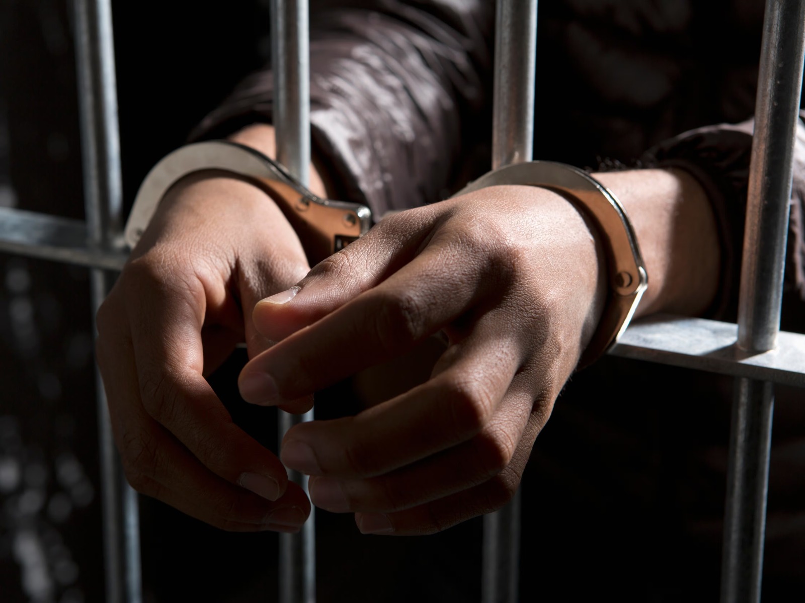 Condenado a 21 años de prisión responsable de abusar sexualmente a su hijastra en Huila