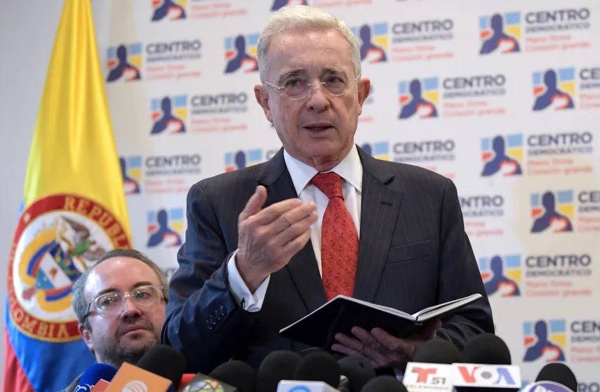 Acusarán formalmente al expresidente Álvaro Uribe Vélez por presunta manipulación de testigos