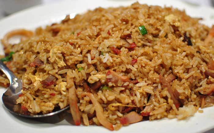 Oriental probó el arroz chino en Colombia e hizo dura confesión: “Tengo miedo”