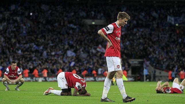 El Arsenal le dice adiós a la liga.