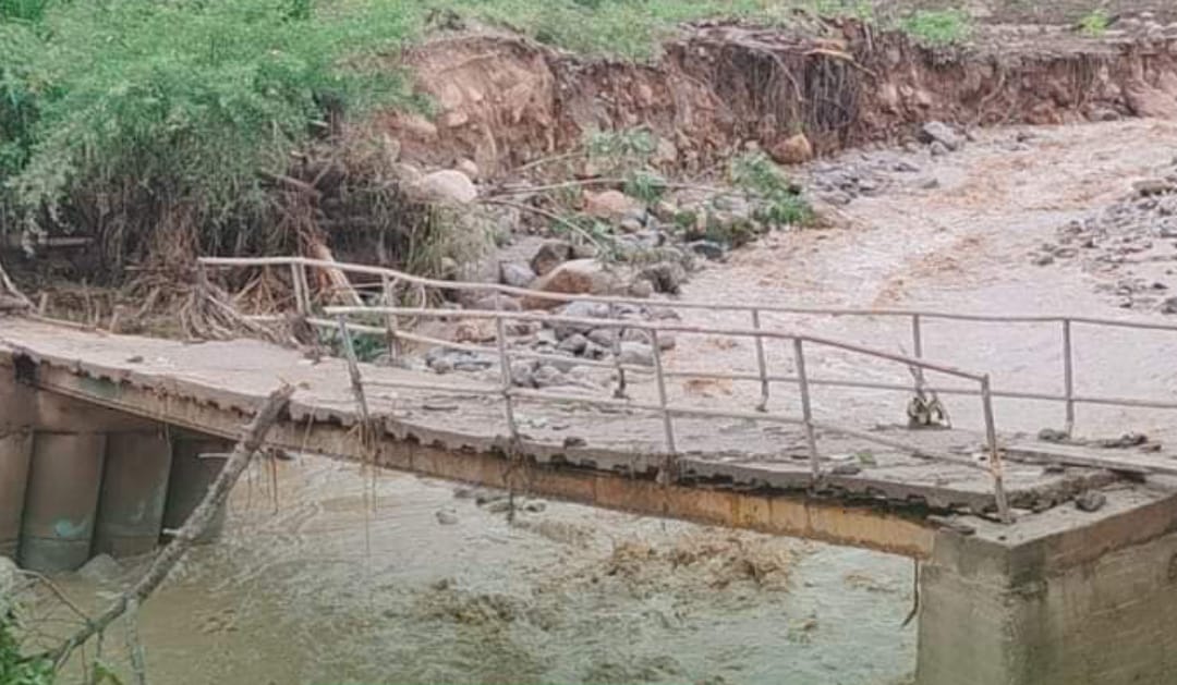 Sin acueducto se encuentra el municipio de Rivera luego de la creciente súbita del Rio Frío