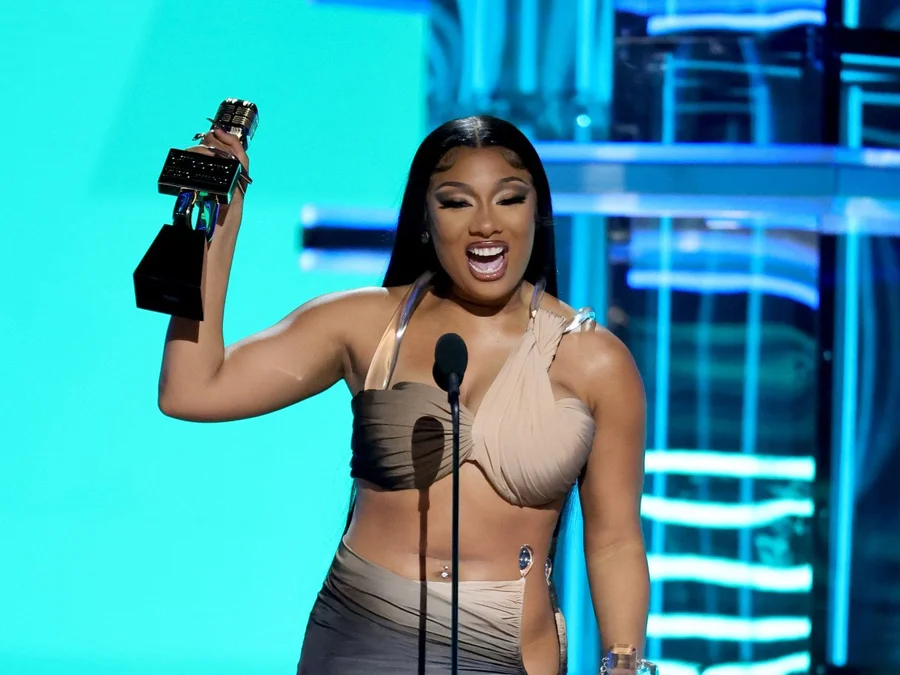 Los mejores momentos de los premios Billboard Music Awards 2022