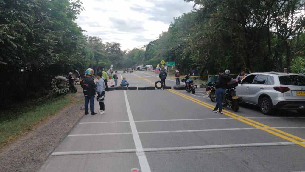 [AUDIO] Indígenas bloquean la vía Neiva – Natagaima