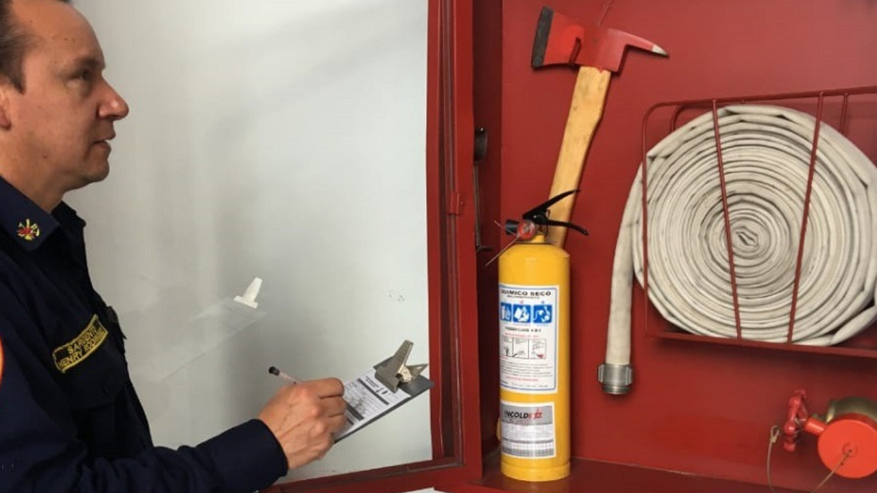Mayoria de comerciantes, sin certificado bomberil