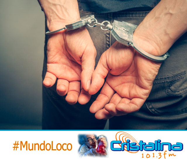 CANSADOS DE LA INSEGURIDAD, VECINOS ATRAPAN A LADRONES Y LOS SACAN CORRIENDO DESNUDOS
