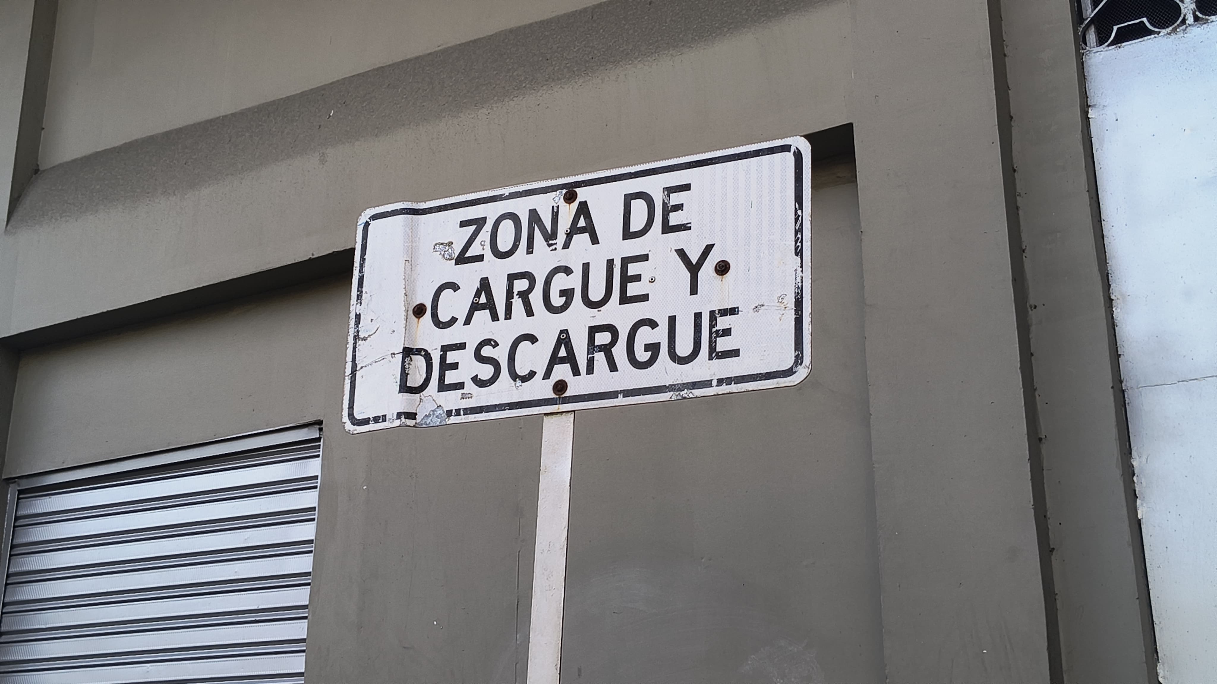 Horarios de cargue y descargue en Florencia.