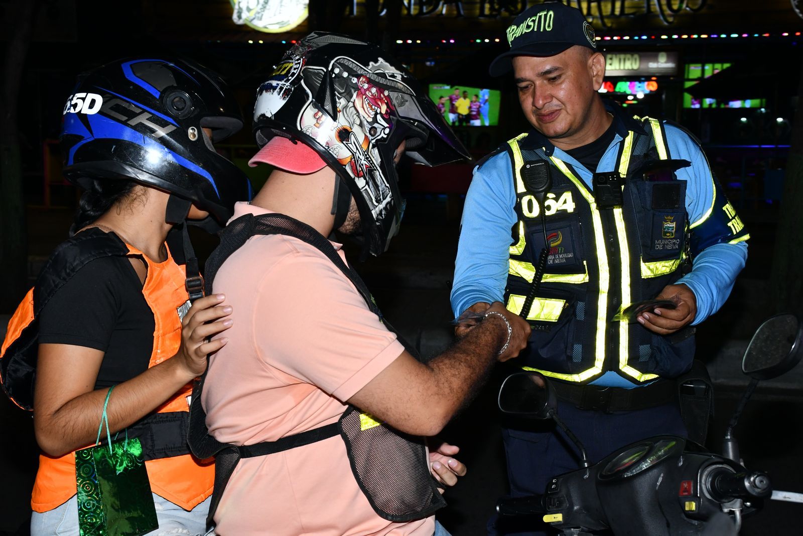 No usar chalecos o prendas reflectivas en Neiva, generará comparendo