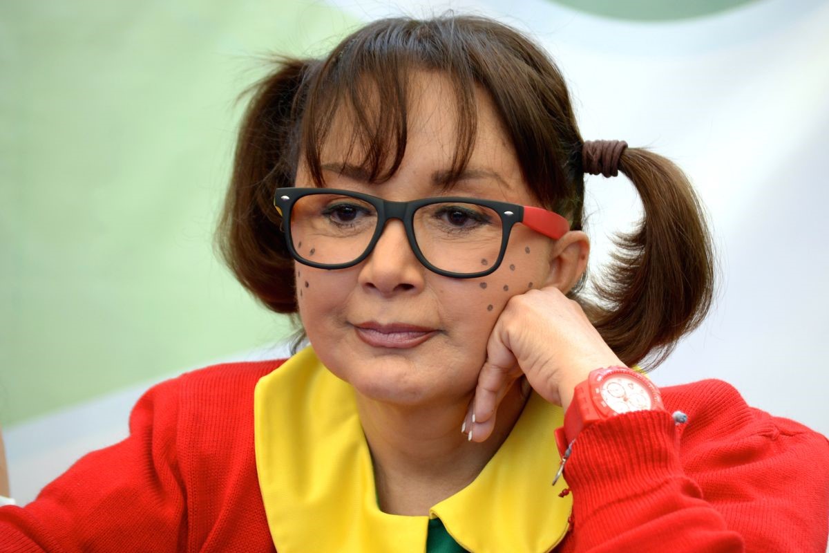 Nuevo personaje de “La Chilindrina” con el saco torcido.