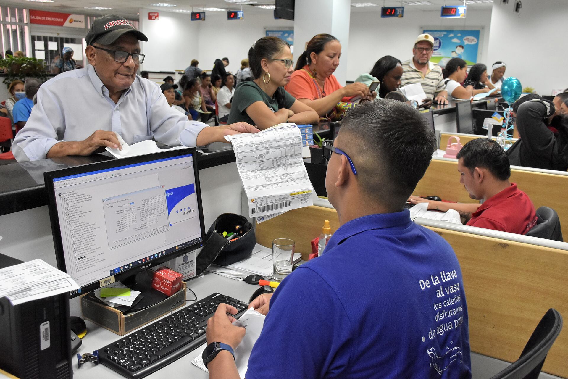 Personas inescrupulosas están estafando beneficiarios de programas sociales