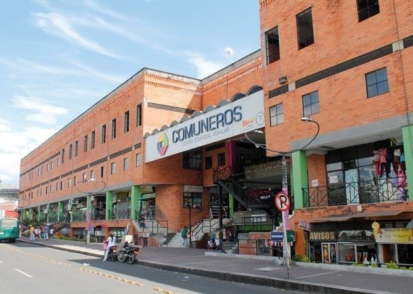 Millonaria deuda del Centro Comercial Comuneros con Electrificadora