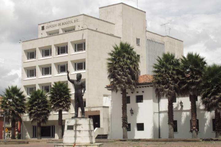 Consejo nacional electoral recibió demanda en contra de Santiago García