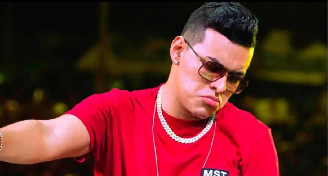 Yeison Jiménez se sorprendió por cobro excesivo en aeropuerto de Antioquia