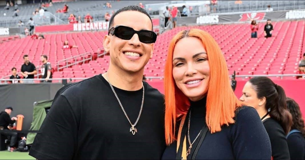 Daddy Yankee y su exesposa Mireddys González no dan tregua