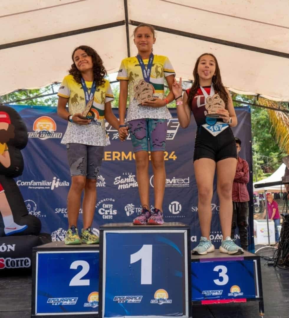 ¡Orgullo Laboyano! Campeonas en Acuatlon Opita Challenge