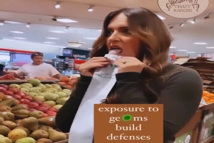 Video: mujer antivacuna invita a lamer objetos públicos para "fortalecer defensas"