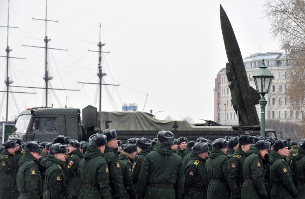 Rusia no cambiará su plan de armas nucleares "tácticas"