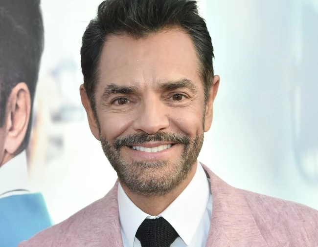 El actor Eugenio Derbez sufrió un accidente y será sometido a cirugía.
