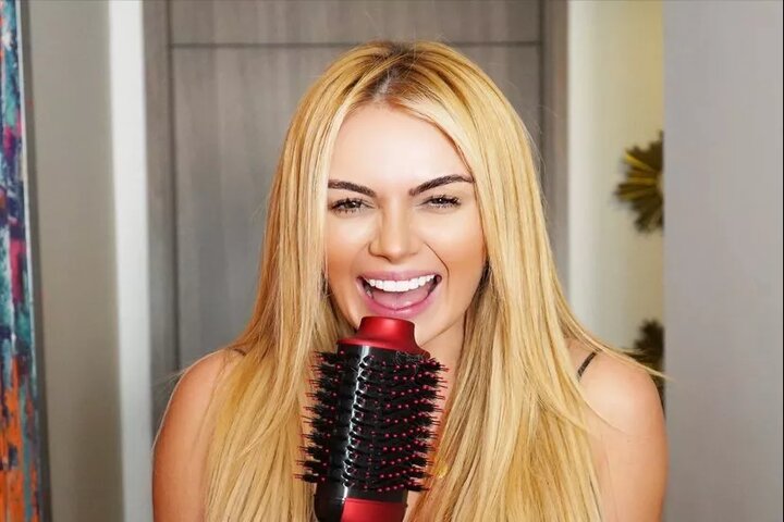 Sara Uribe se destapó y mostró por qué ya no deja ver su abdomen