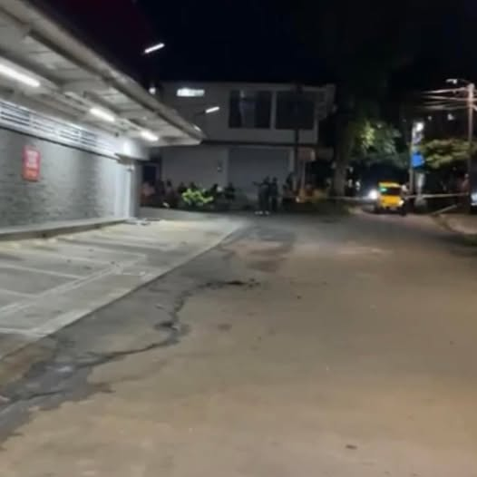 Lanzan artefacto explosivo en Florencia