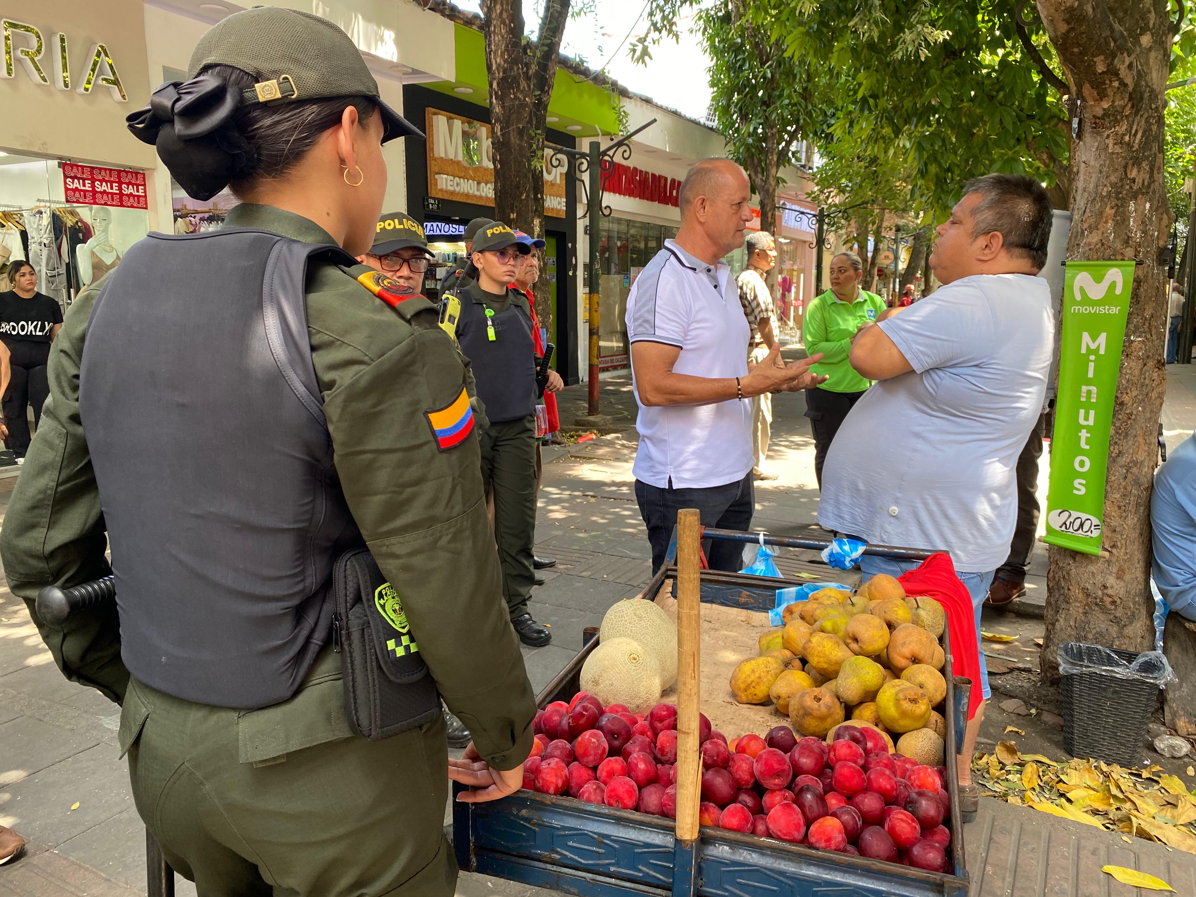 Continúa recuperación del espacio público en Neiva