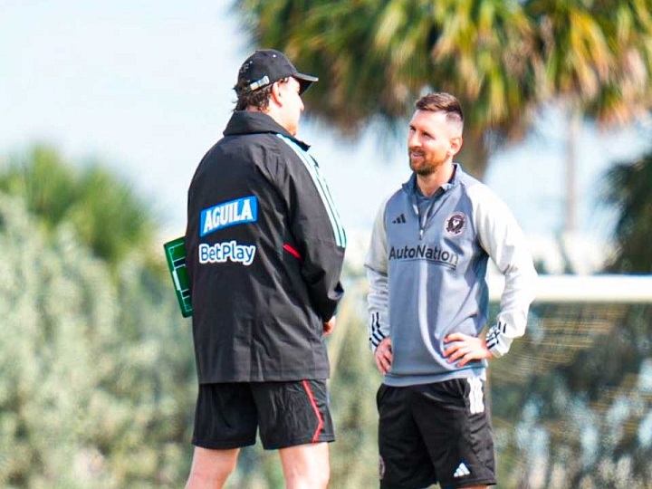Mire el reencuentro entre Néstor Lorenzo y Leonel Messi