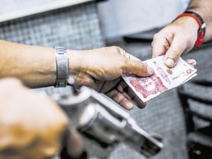 Grupos armados ilegales están de tras de las recientes extorsiones.