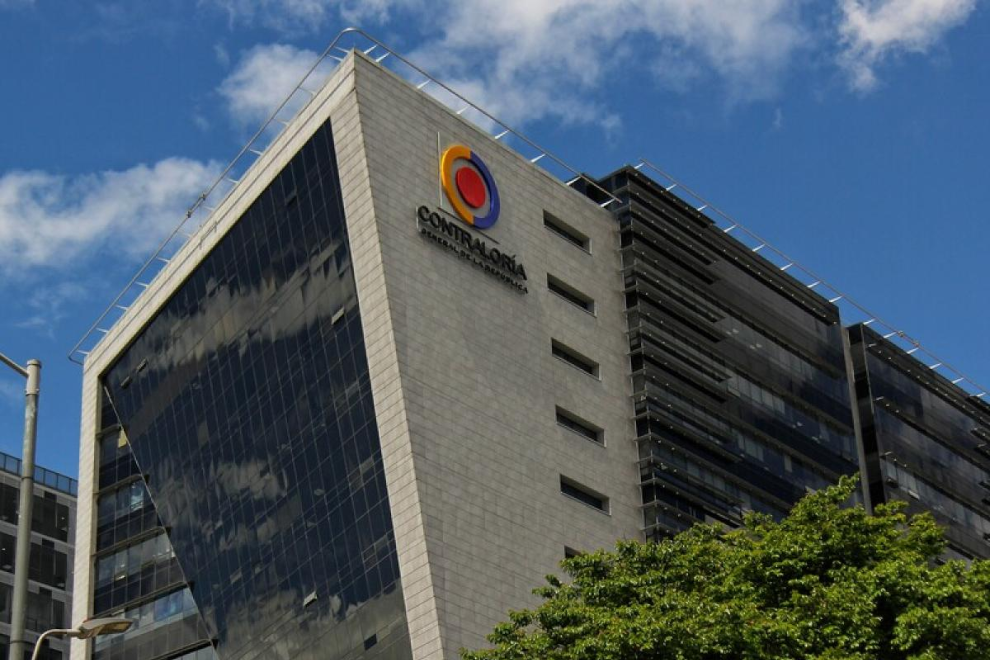Contraloría de Cundinamarca sanciona a exfuncionarios por desviar más de 60 millones de pesos
