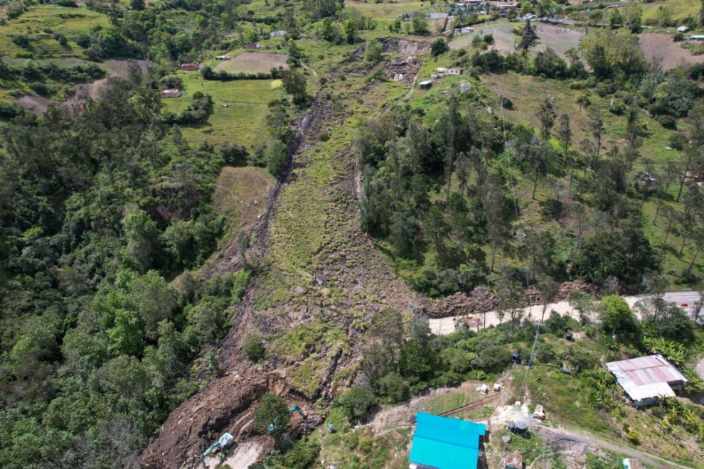 Persisten los estragos por el cierre de la Vía al Llano