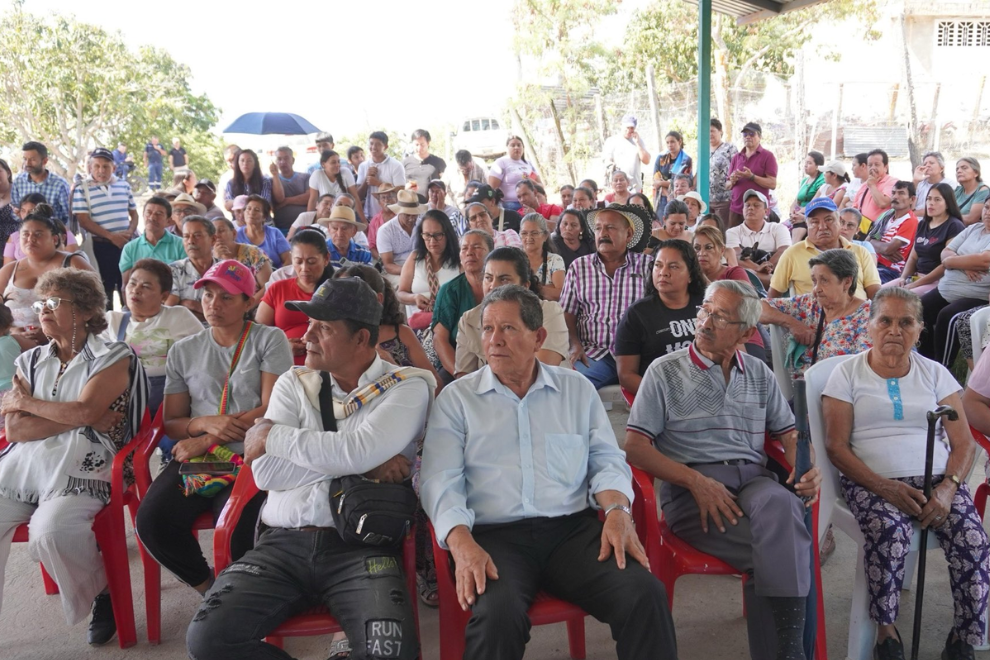 Avanza la expansión del gas natural en Apulo y Quipile