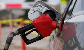 [AUDIO] Radican proyecto de ley para reducir el precio de la gasolina y el diésel