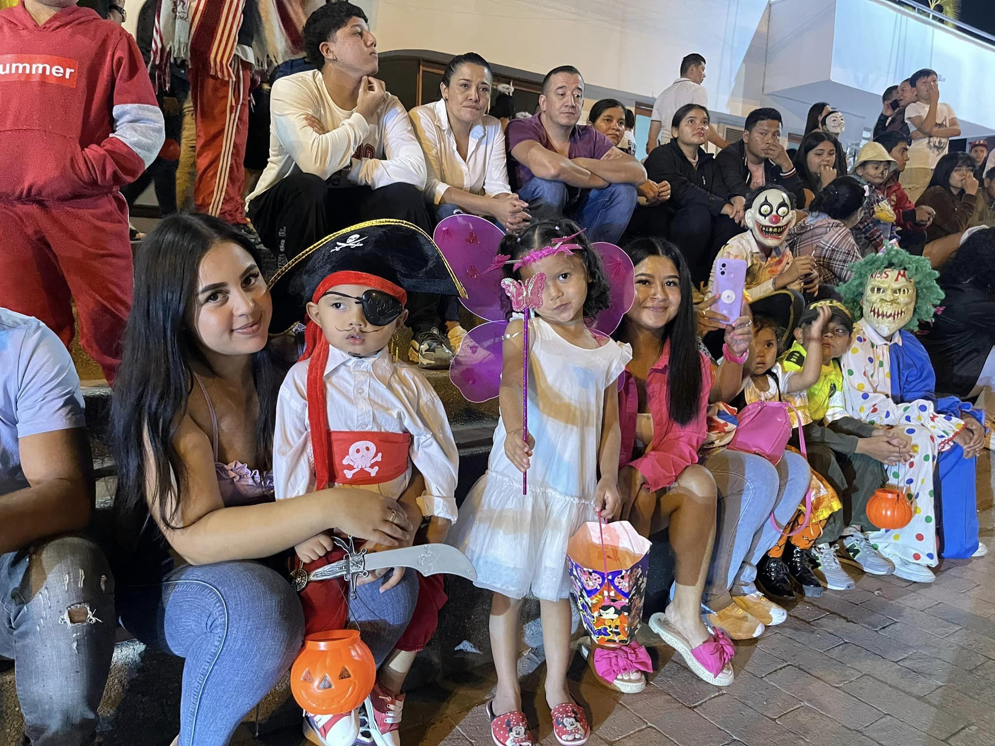 Así se celebraron niños y adultos el Halloween en Pitalito
