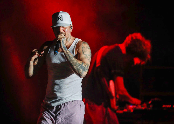 Residente lanza un video musical junto a Ricky Martin