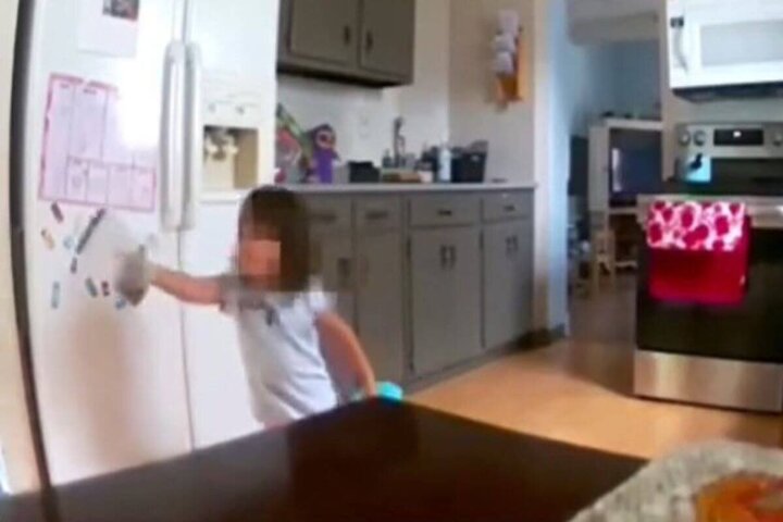 Insólito, una madre grabó a su hija hablando con un fantasma