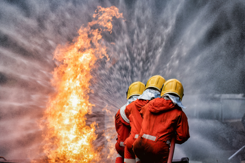 Incendio de tractocamión en la vía Villeta - Bogotá colapsó la movilidad en La Vega