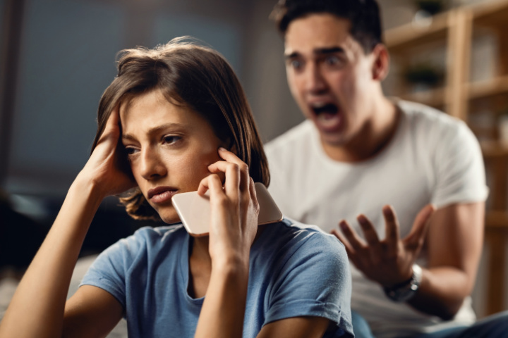 Joven usa la Inteligencia Artificial para detectar infidelidad de su novio