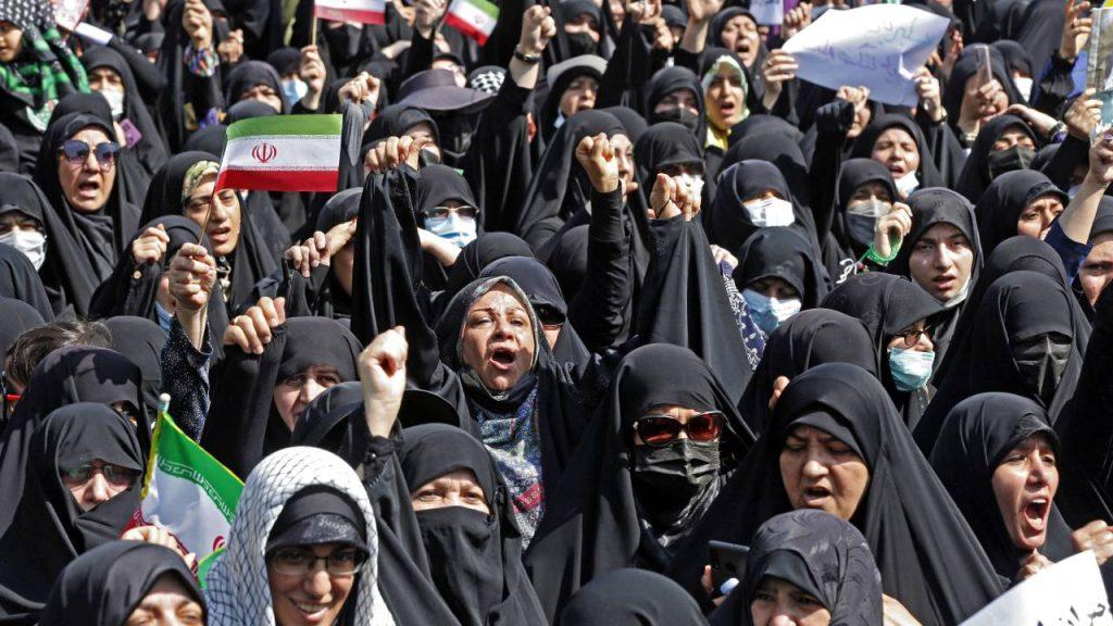 Cientos de niñas fueron envenenadas en Irán