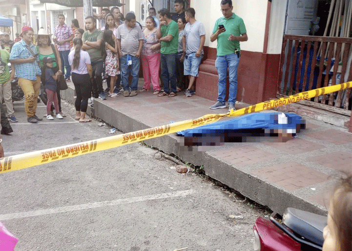 Un adulto mayor falleció en medio de la calle en Rivera - Huila