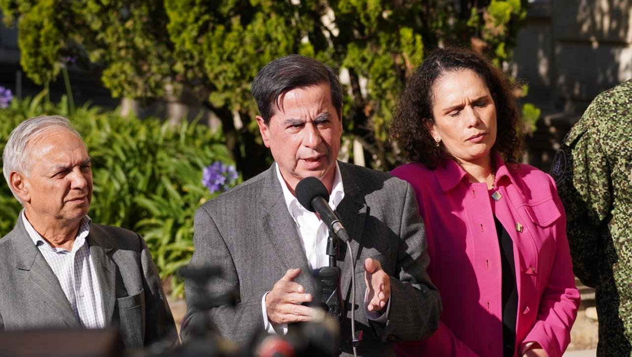[AUDIO] “Hemos llegado al límite”: Gobierno nacional se mantiene en aumento de $800 en el diésel