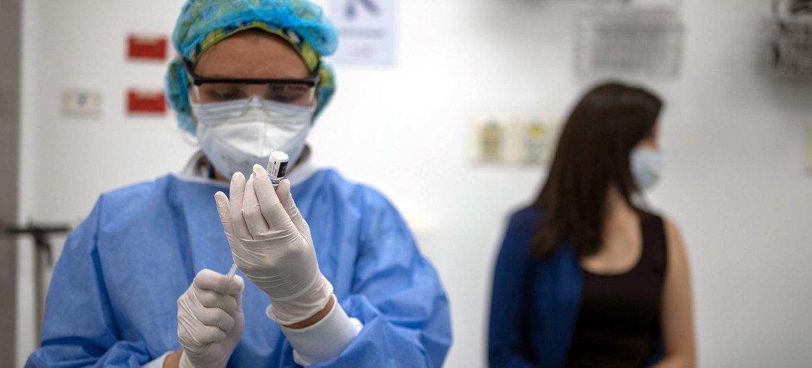 13 Mil vacunas contra el covid están disponibles.
