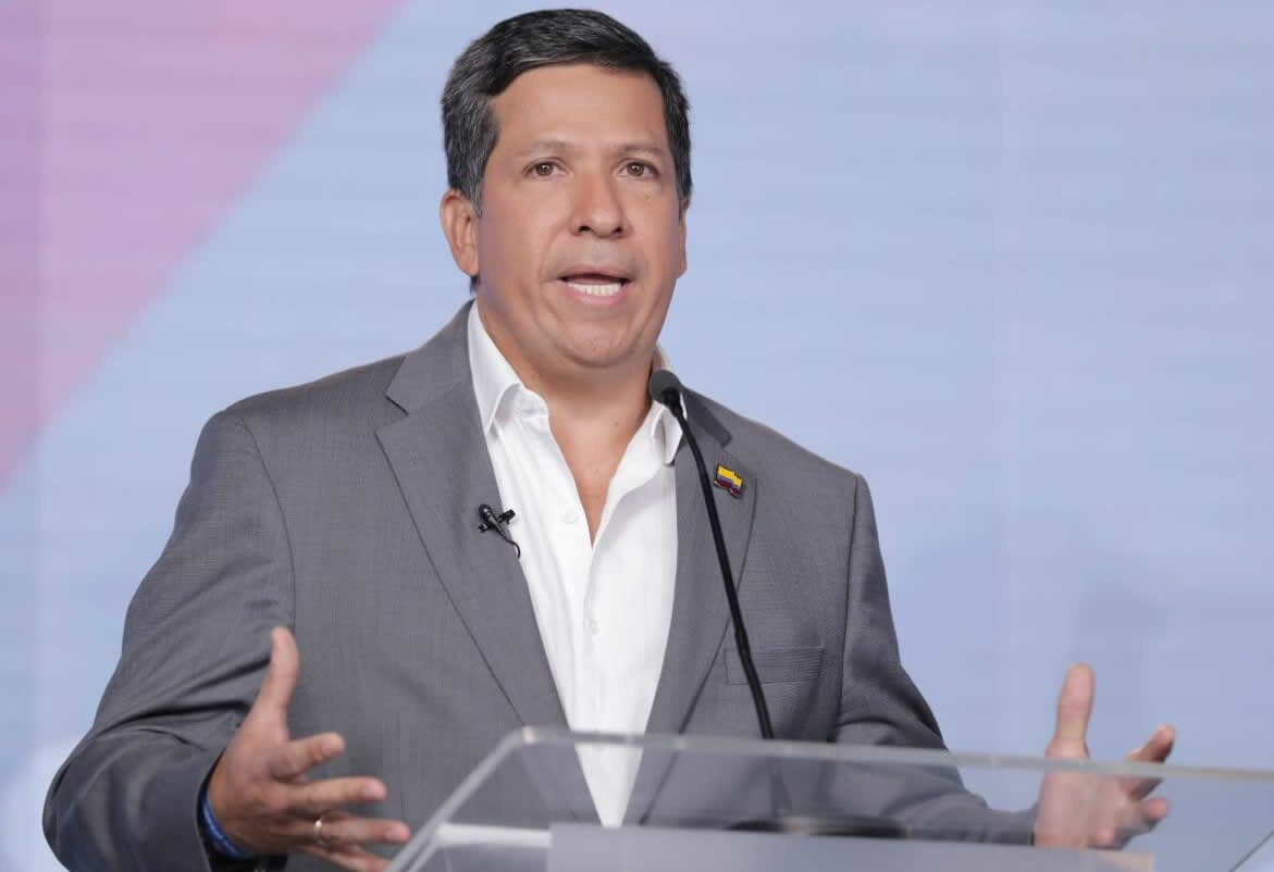 Rodrigo Lara Sánchez aspirante a la gobernación del Huila