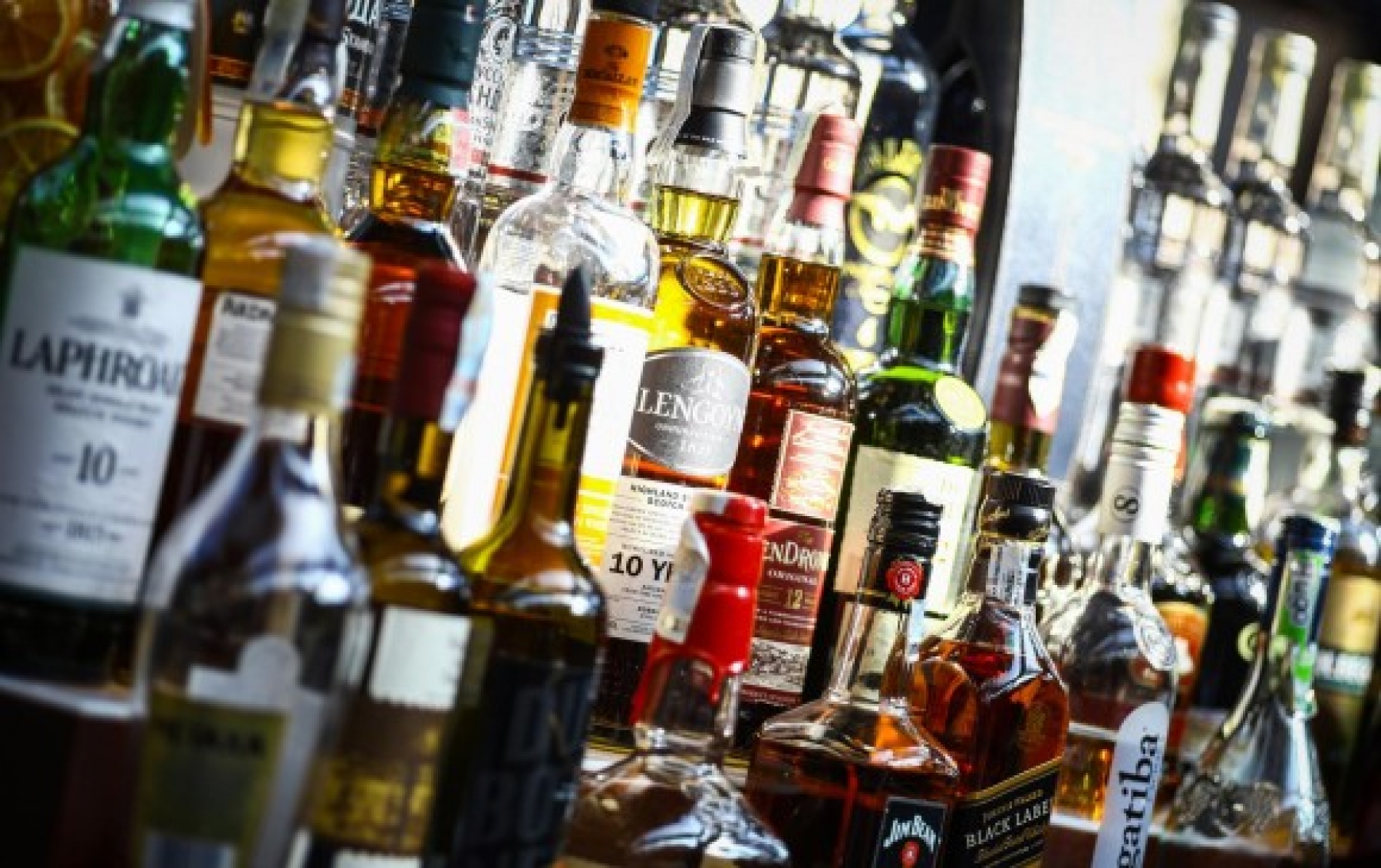 Capturas por  fabricar y comercializar licor adulterado.