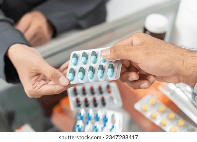 Fallas en la entrega de medicamentos en ASMET Salud.
