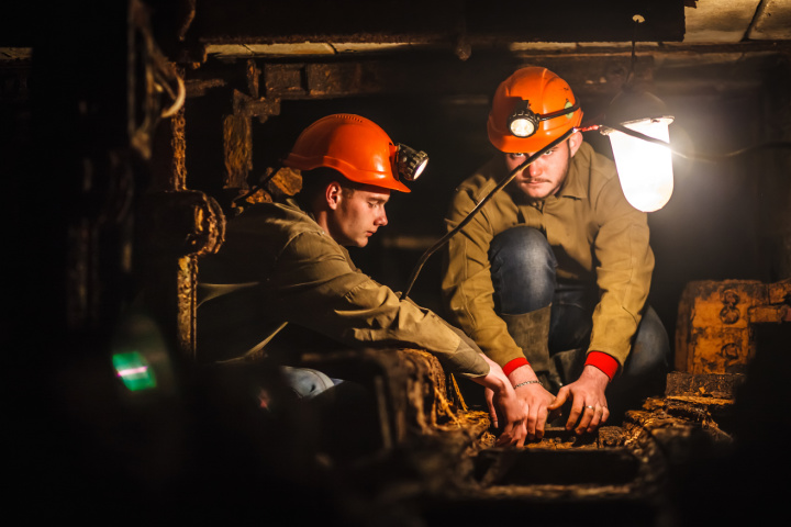 Primera Cumbre de Minería e Industria 2024: Un Paso Hacia la Sostenibilidad y la Seguridad en el Sector Minero