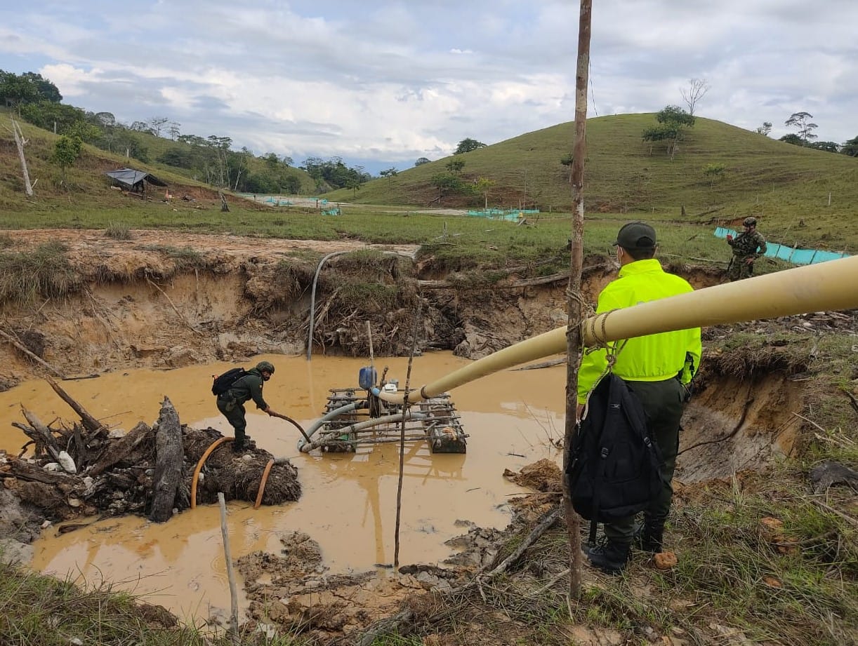 Golpe a las estructuras ilegales dedicadas a la minería ilegal