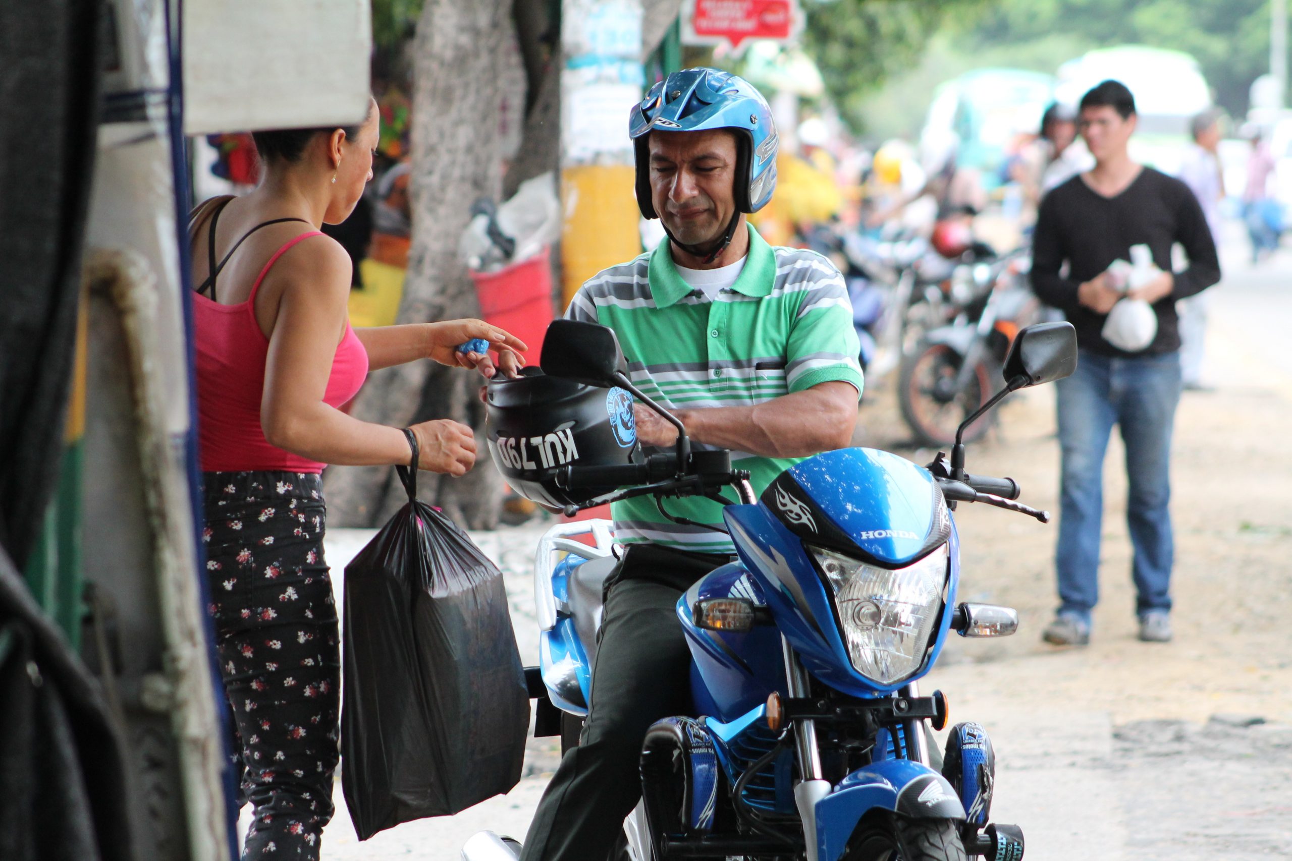 Mototaxistas deben formar parte de la red de cooperantes de Neiva