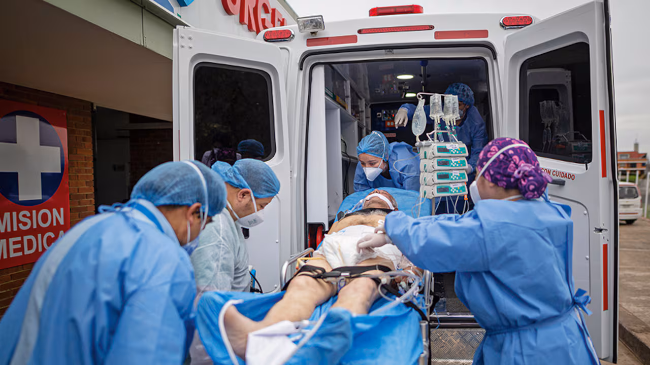 Investigan fallecimiento de pacientes terminales.