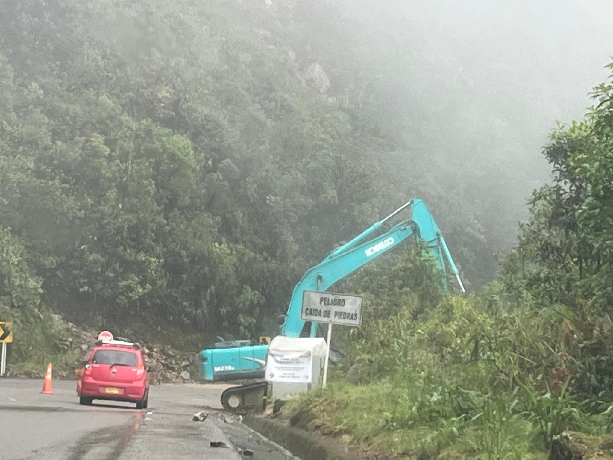 Vía Suaza - Florencia fue habilitada 24 horas al dia.