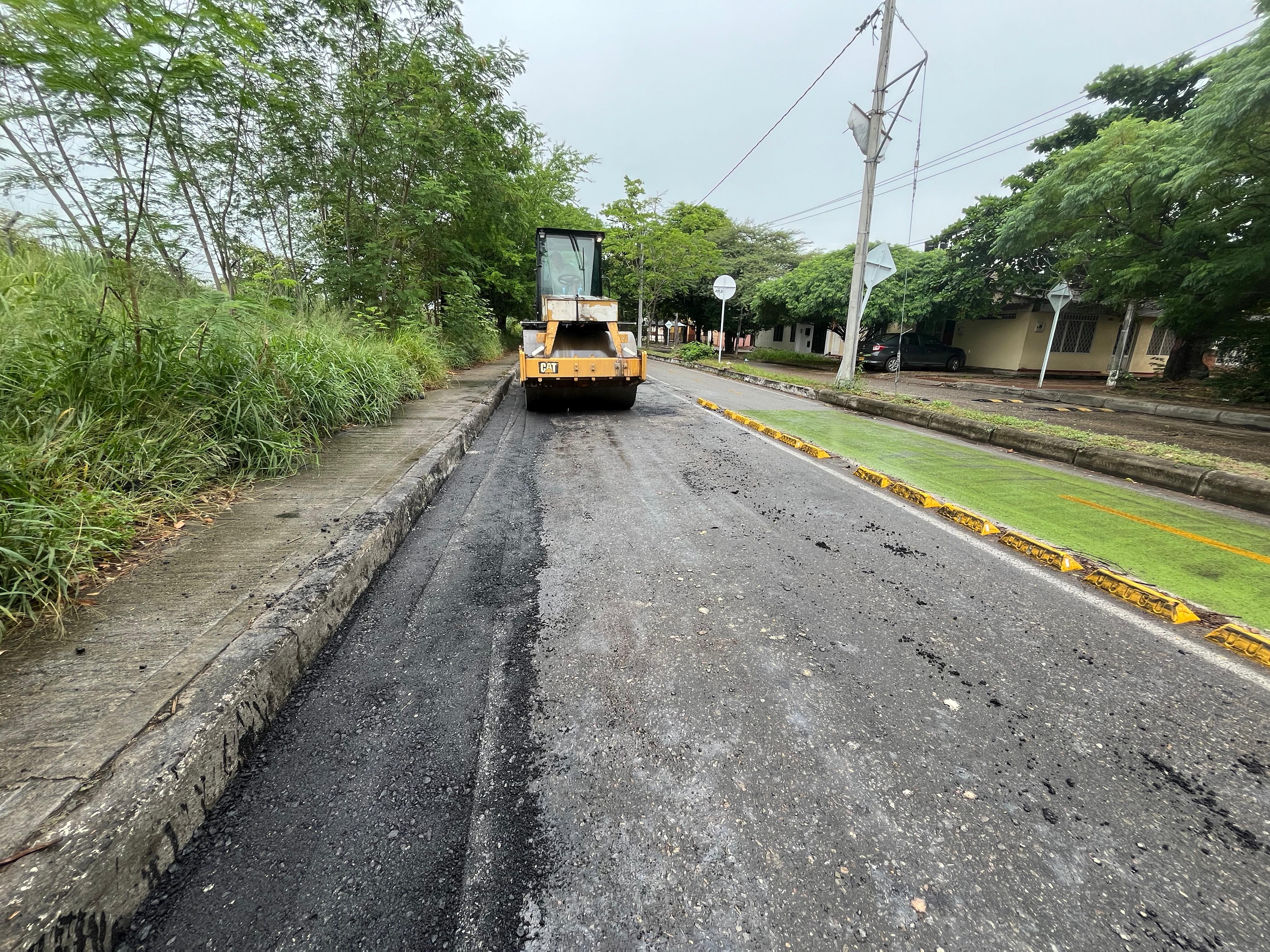 Rehabilitación y mejoramiento de vías en Neiva