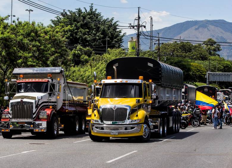 Mas de 10 personas fueron capturados en el paro de camioneros