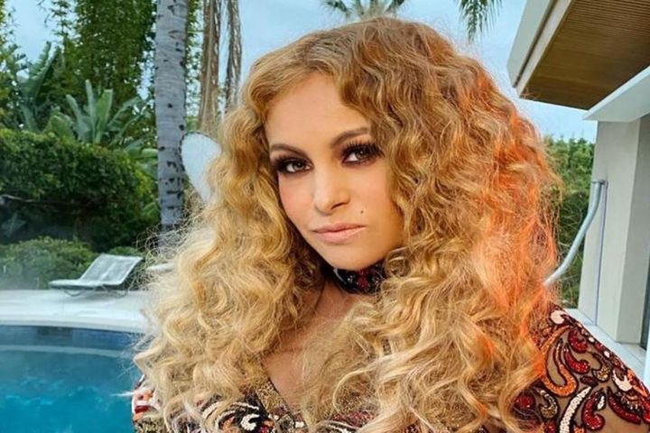 Paulina Rubio dio positivo al consumo de Marihuana